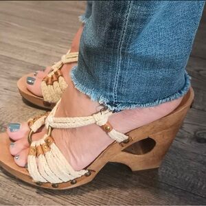 Michael Kors women wooden wedge heels sandals